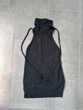 ROI Revolve Brand Black Cashmere / Silk Turtleneck Backless Tank